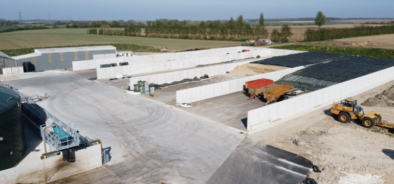 Bosch Beton sleufsilo voor biogas-plant in Dartford (Kent) in Verenigd Koninkrijk