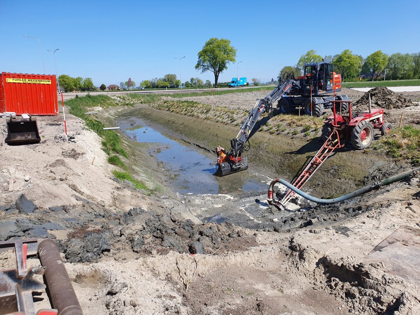 Bosch Beton - Keerwanden inrit maken bij sloot aan N360