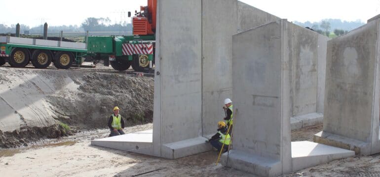 Dijk van Bosch Beton keerwanden voor rangeerstation De Vork in Haren (Groningen)