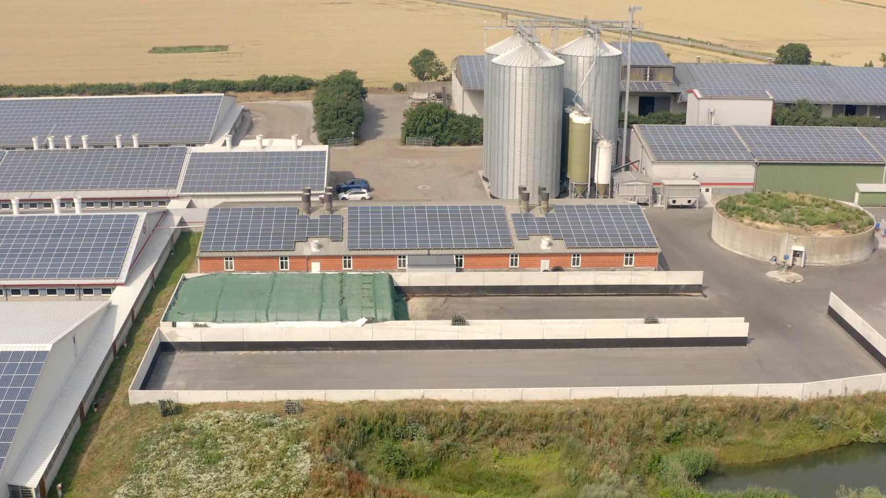 Bosch Beton - Vijf sleufsilo's voor maïsopslag op eiland Fehmarn