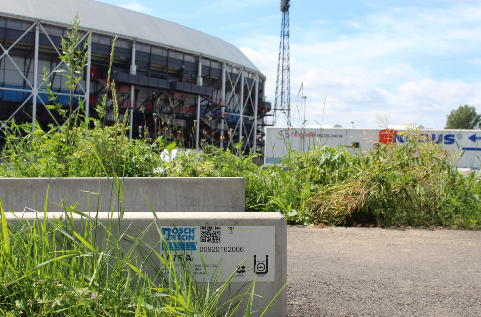 Bosch Beton - Keerwanden verbeteren bereikbaarheid van De Kuip in Rotterdam